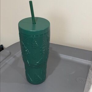 Green Tumbler with Tree Design